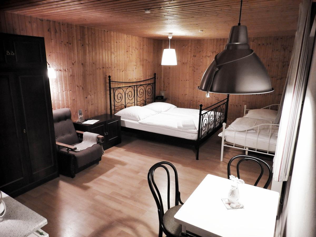 Ferienzimmer In *