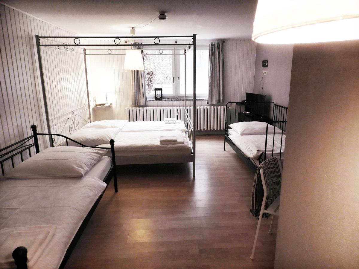 Apartment Ferienzimmer In *